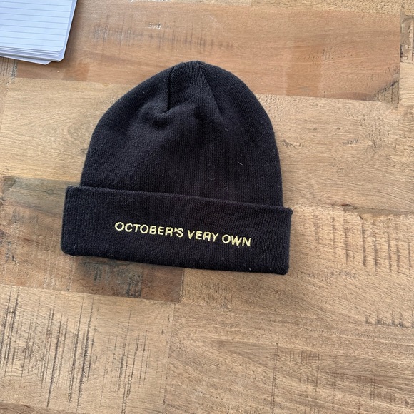 Ovo beanie Limited Edition - Picture 2 of 5